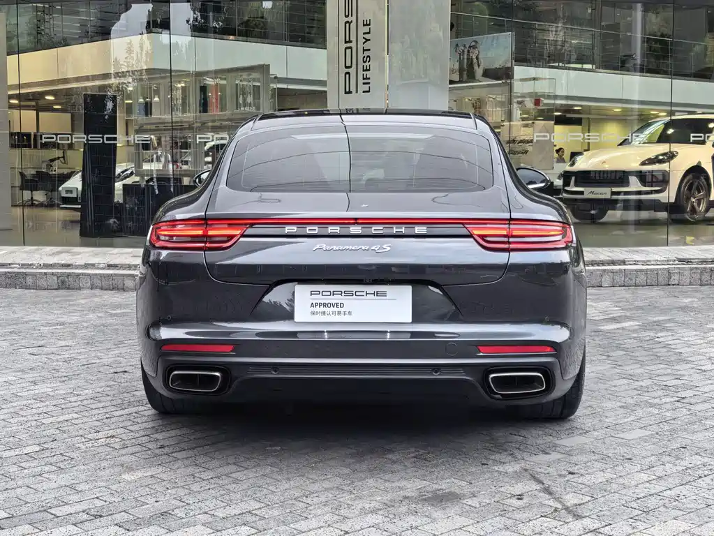 Porsche Panamera 2020 — фото 19