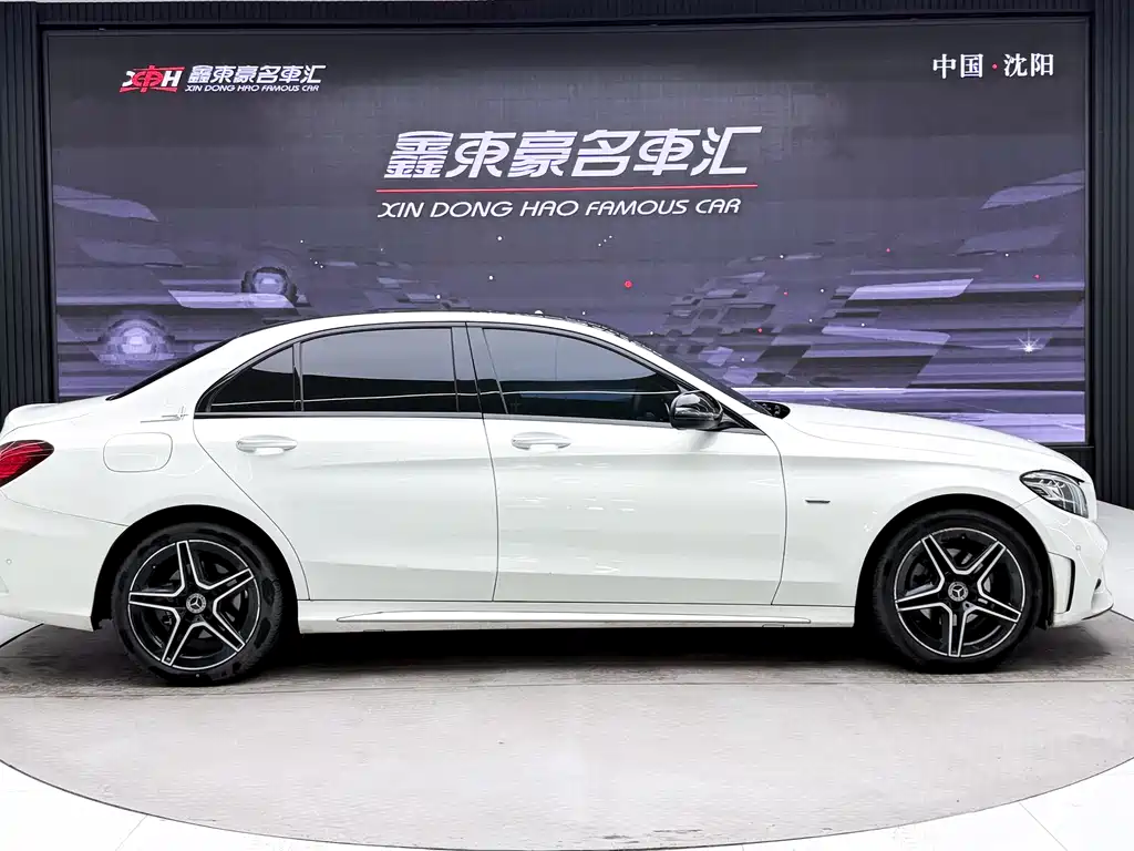 Mercedes-Benz C-Class 2021 — фото 5