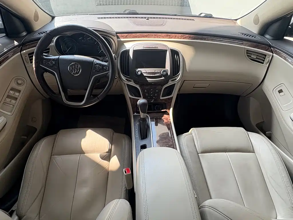 Buick LaCrosse 2015 — фото 6