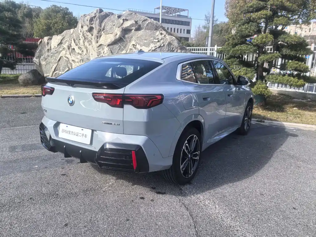 BMW X2 2025 — фото 4
