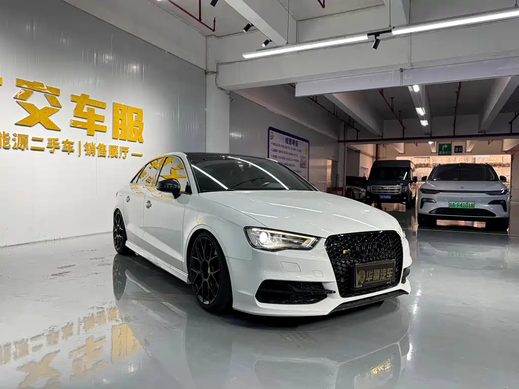 Audi S3 2015 — фото 18