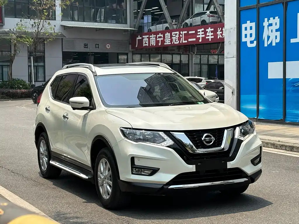Nissan X-Trail 2018 — фото 3