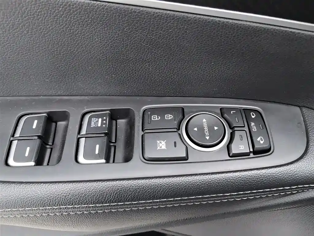 Kia Sorento 2017 — фото 9
