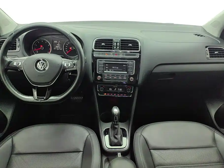 Volkswagen Polo 2018 — фото 12