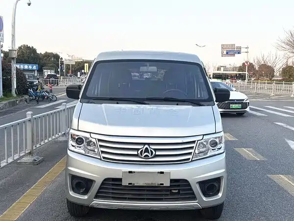 Changan Star 9 2015