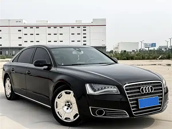 Audi A8 2013