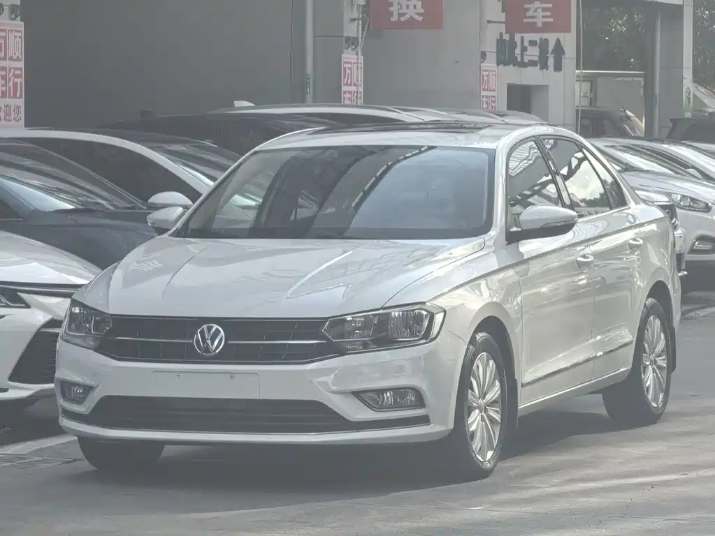 Volkswagen Bora 2016