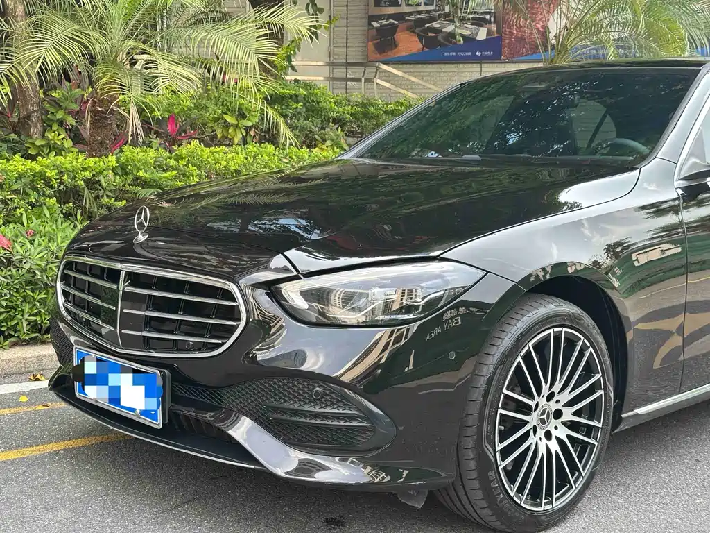 Mercedes-Benz C-Class 2023