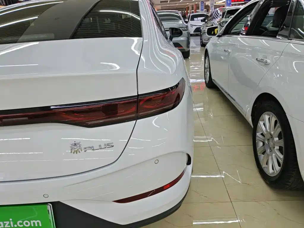 BYD Qin PLUS 2025 — фото 8
