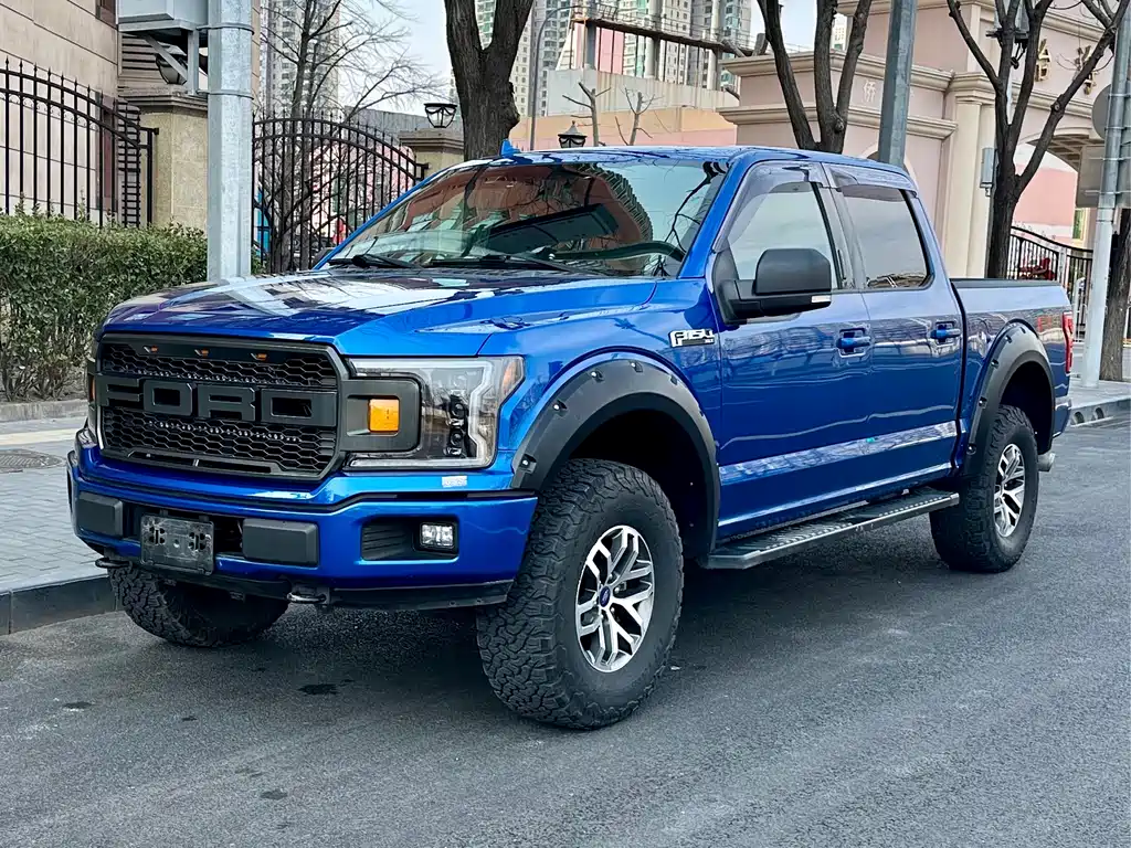 Ford F-150 Raptor 2018 — фото 1