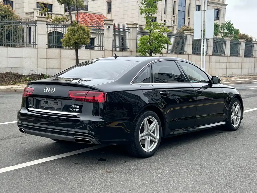 Audi A6L 2018 — фото 7
