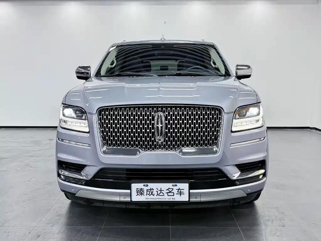Lincoln Navigator 2019 — фото 2