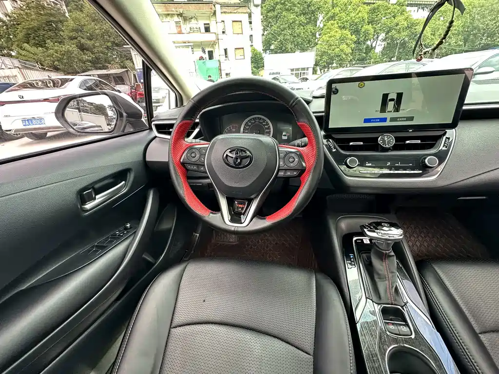 Toyota Corolla 2022 — фото 15