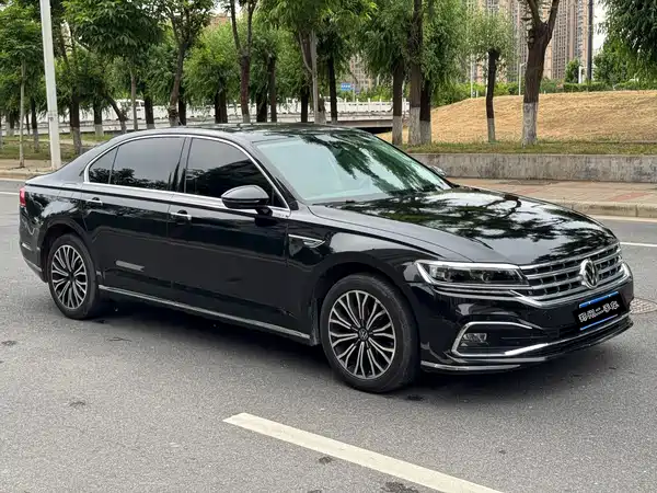 Volkswagen Phideon 2023
