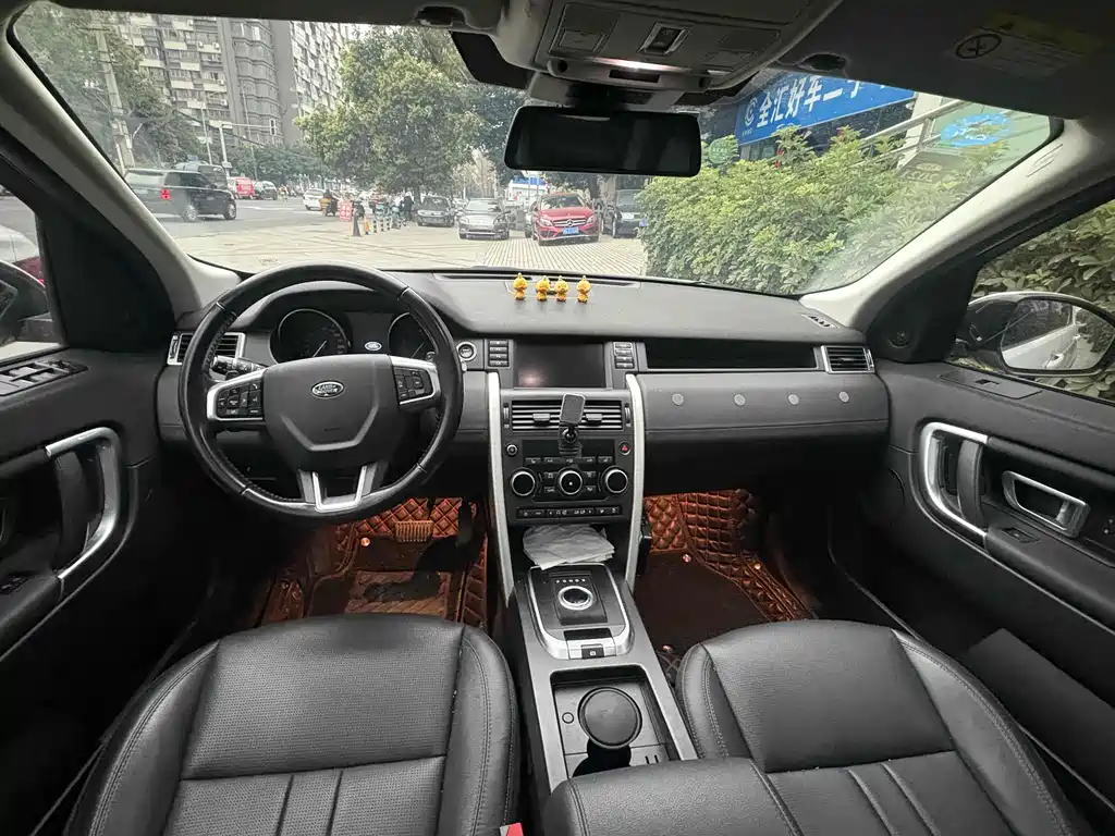 Land Rover Discovery Sport 2019 — фото 7