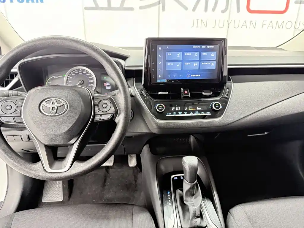 Toyota Corolla 2021 — фото 12