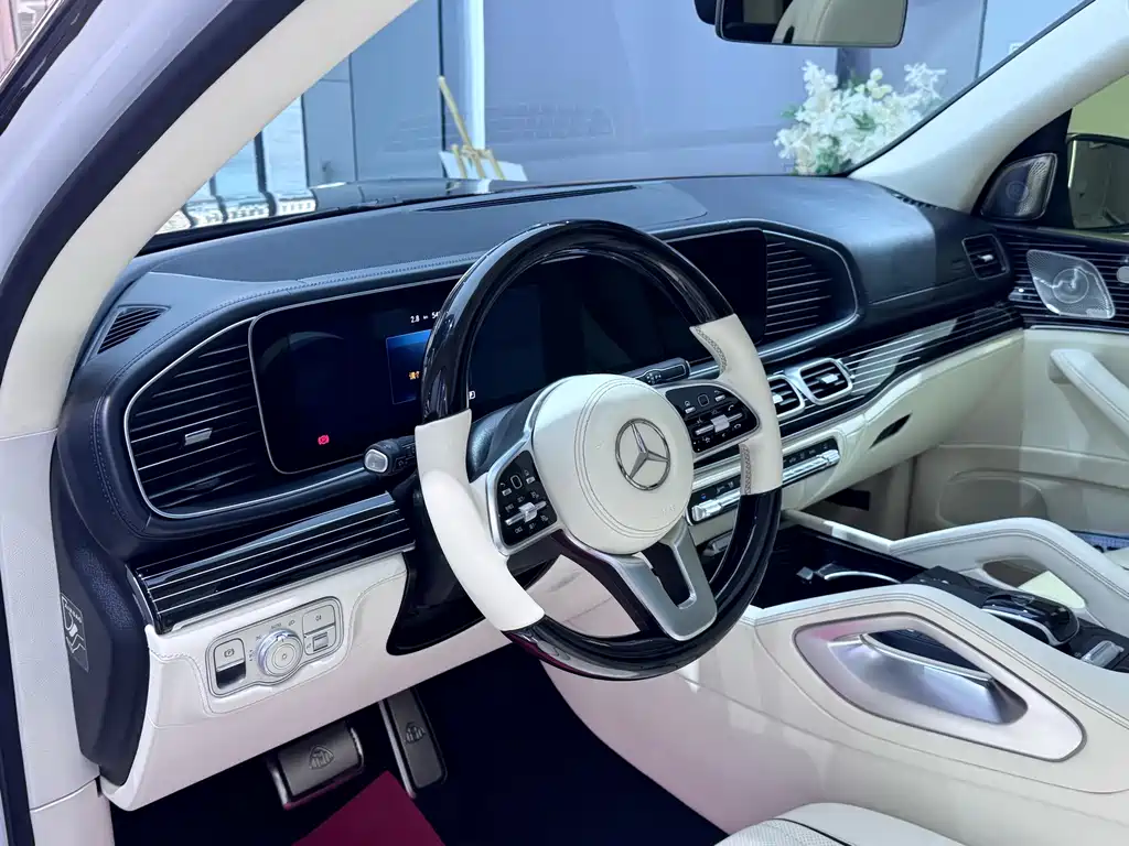 Mercedes-Benz GLS 2023 — фото 17