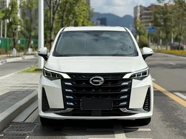 GAC Trumpchi M6 2021