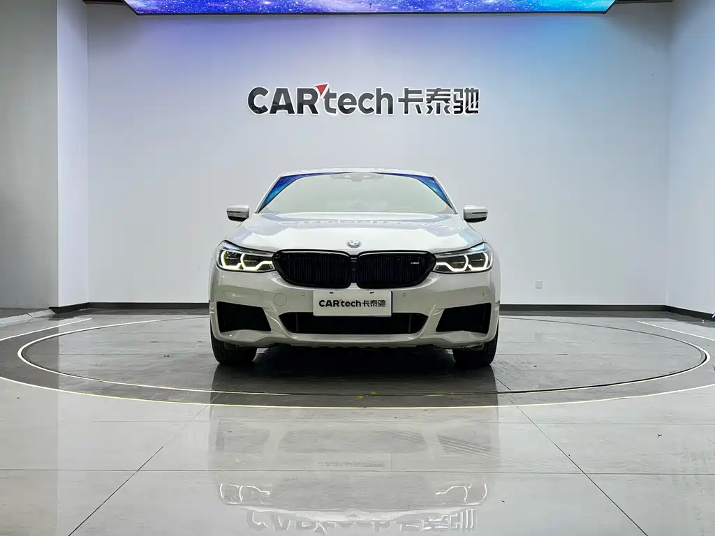 BMW 6 Series GT 2018 — фото 2