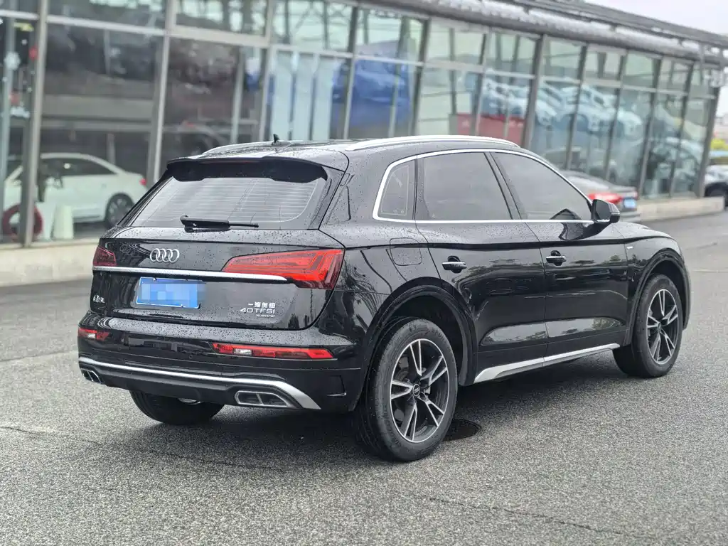 Audi Q5L 2024 — фото 4