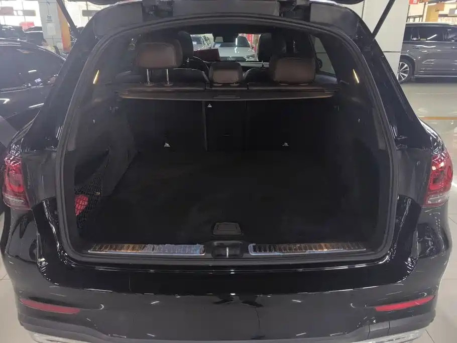 Mercedes-Benz GLC 2021