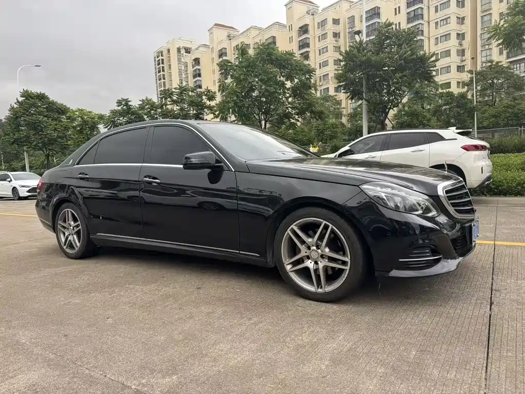 Mercedes-Benz E-Class 2015 — фото 5