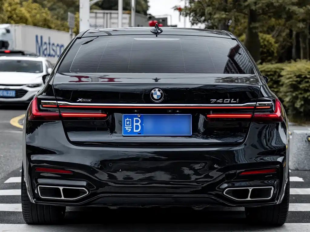 BMW 7 Series 2019 — фото 17