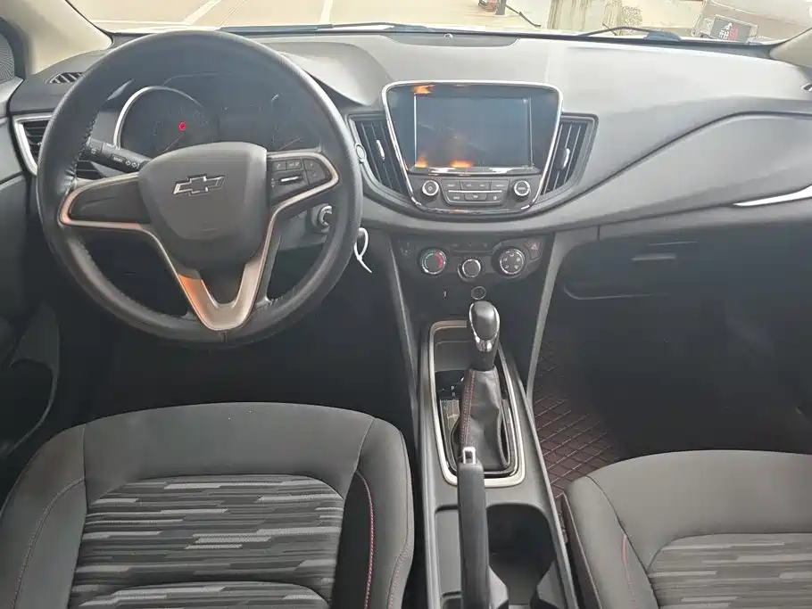 Chevrolet Cruze 2019 — фото 12