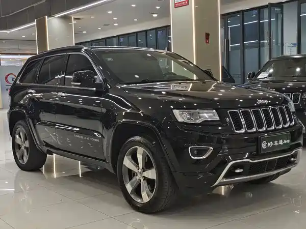 Jeep Grand Cherokee 2016