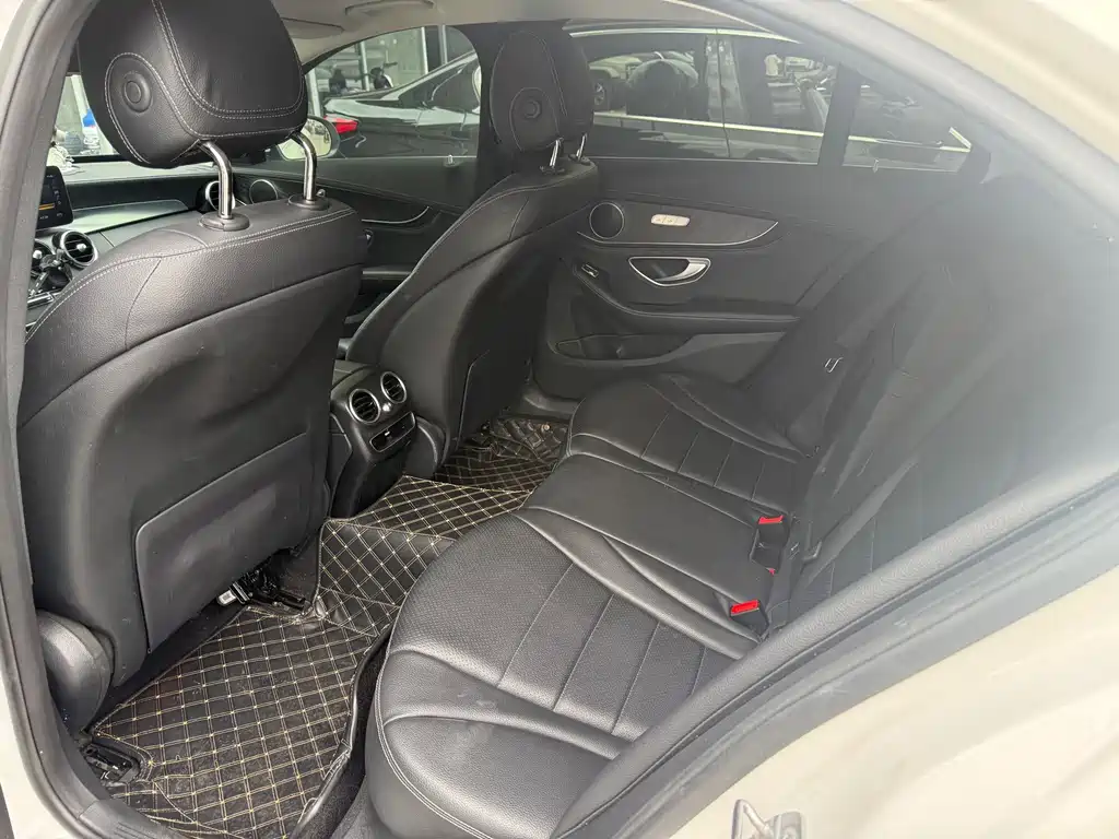Mercedes-Benz C-Class 2020 — фото 11