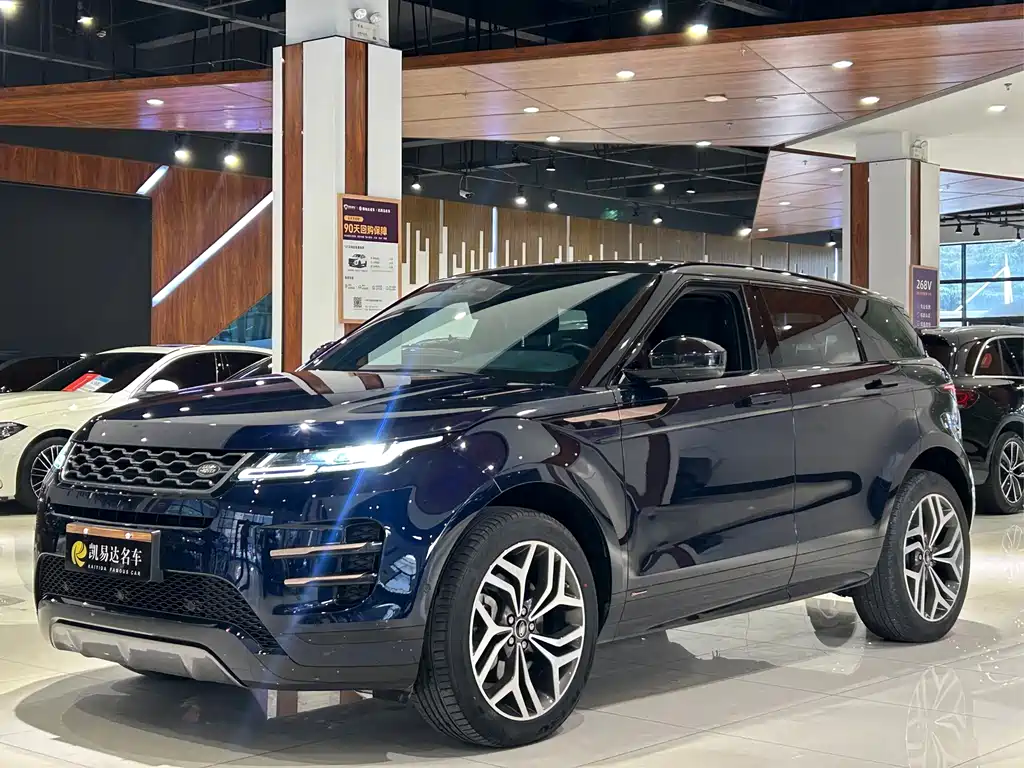Land Rover Evoque 2021 — фото 1