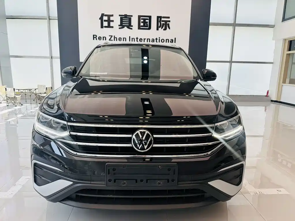 Volkswagen Tiguan L 2022