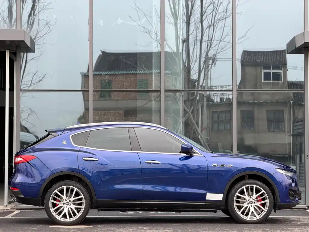 Maserati Levante 2018 — фото 3