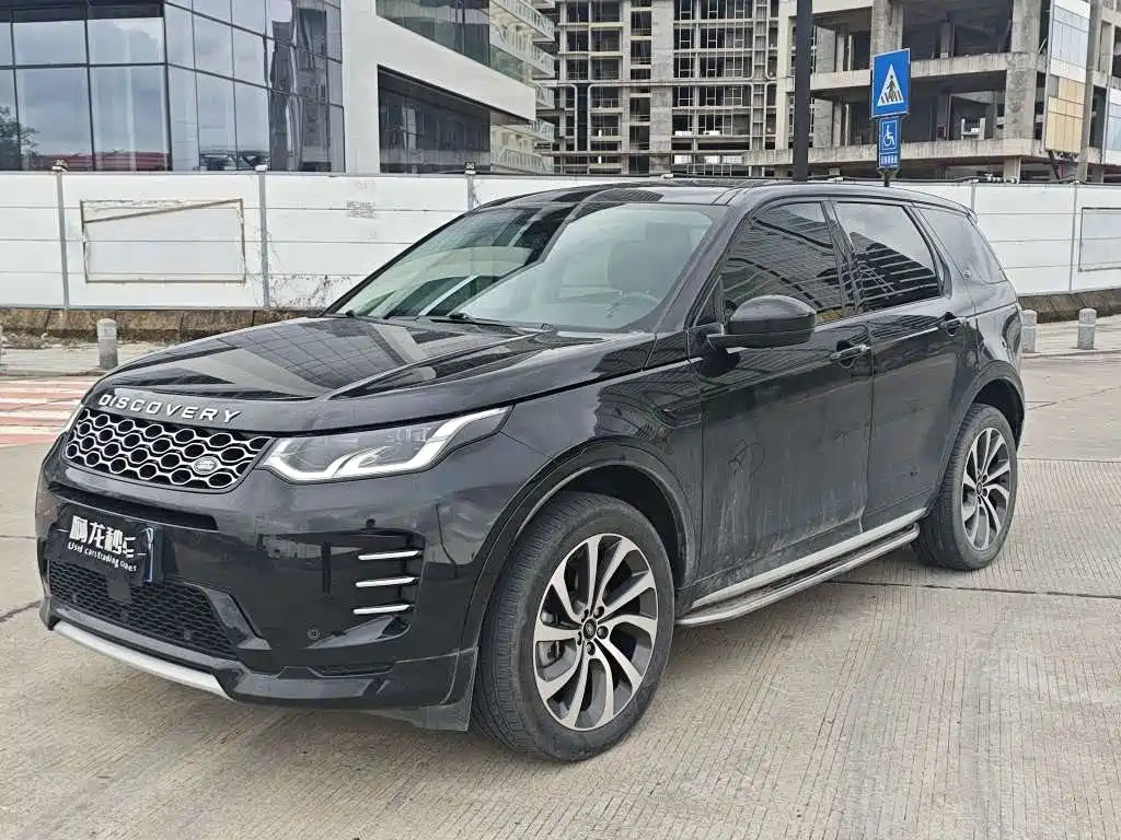 Land Rover Discovery Sport 2024 — фото 1