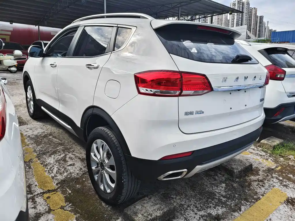 Haval H2s 2017 — фото 10