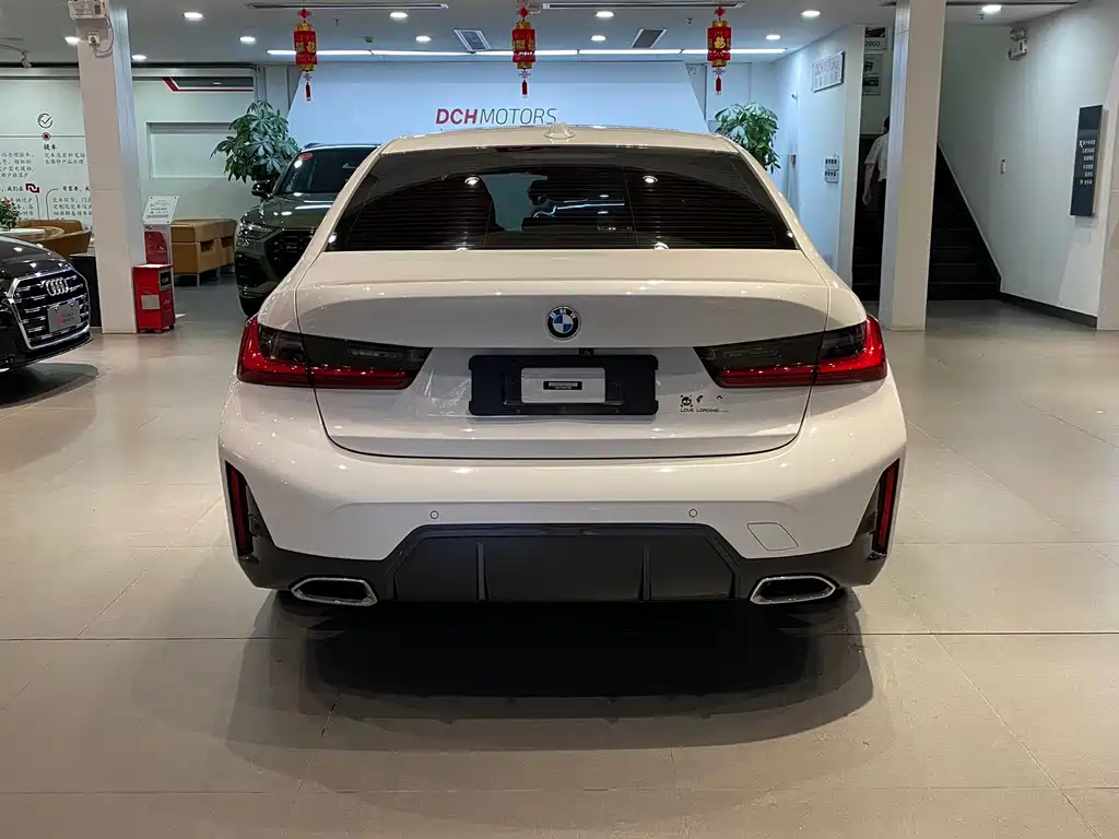 BMW 3 Series 2023