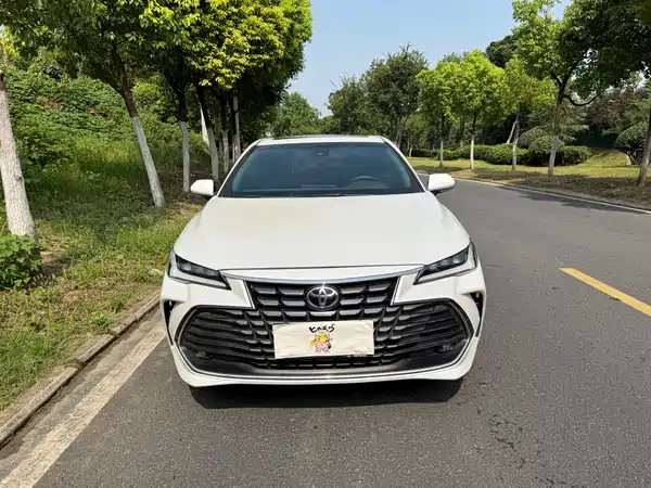 Toyota Avalon 2022