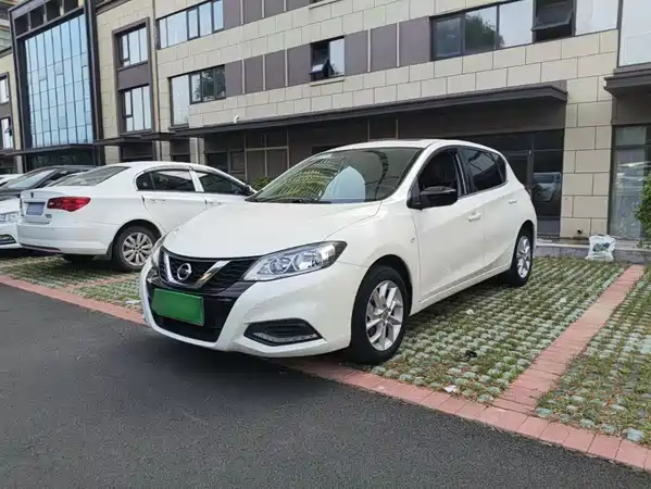 Nissan Tiida 2021