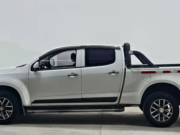 Isuzu TAGA Daga 2020