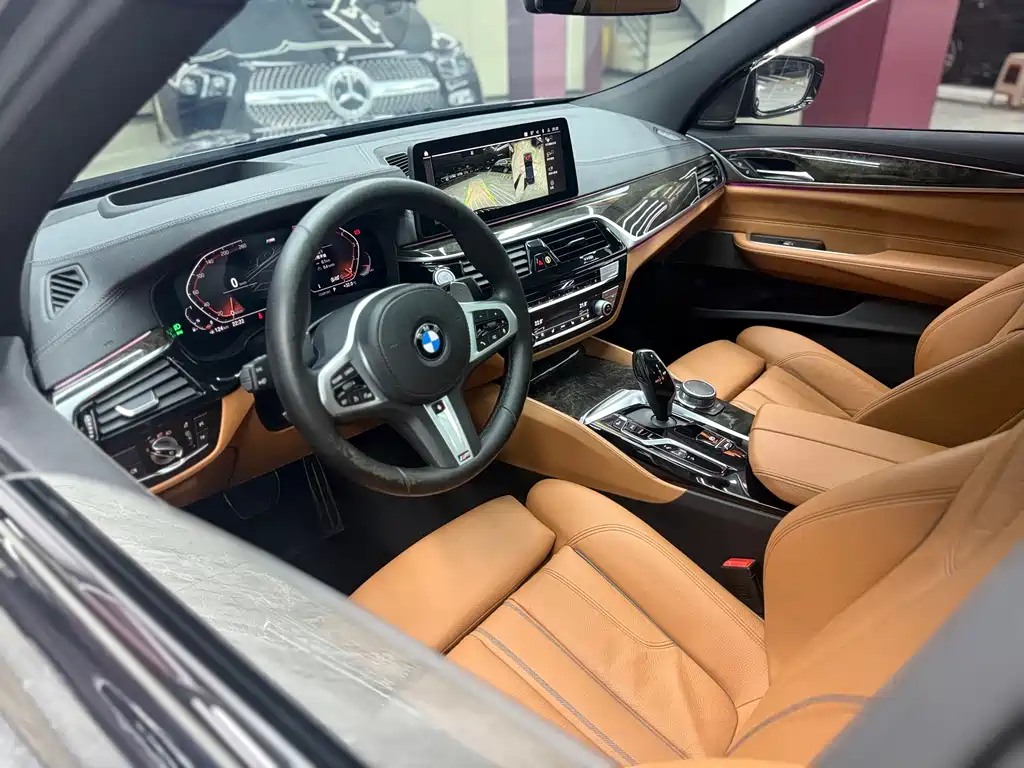 BMW 6 Series GT 2021 — фото 14
