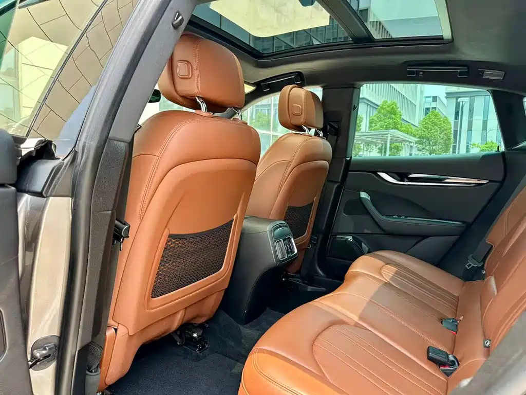 Maserati Levante 2016