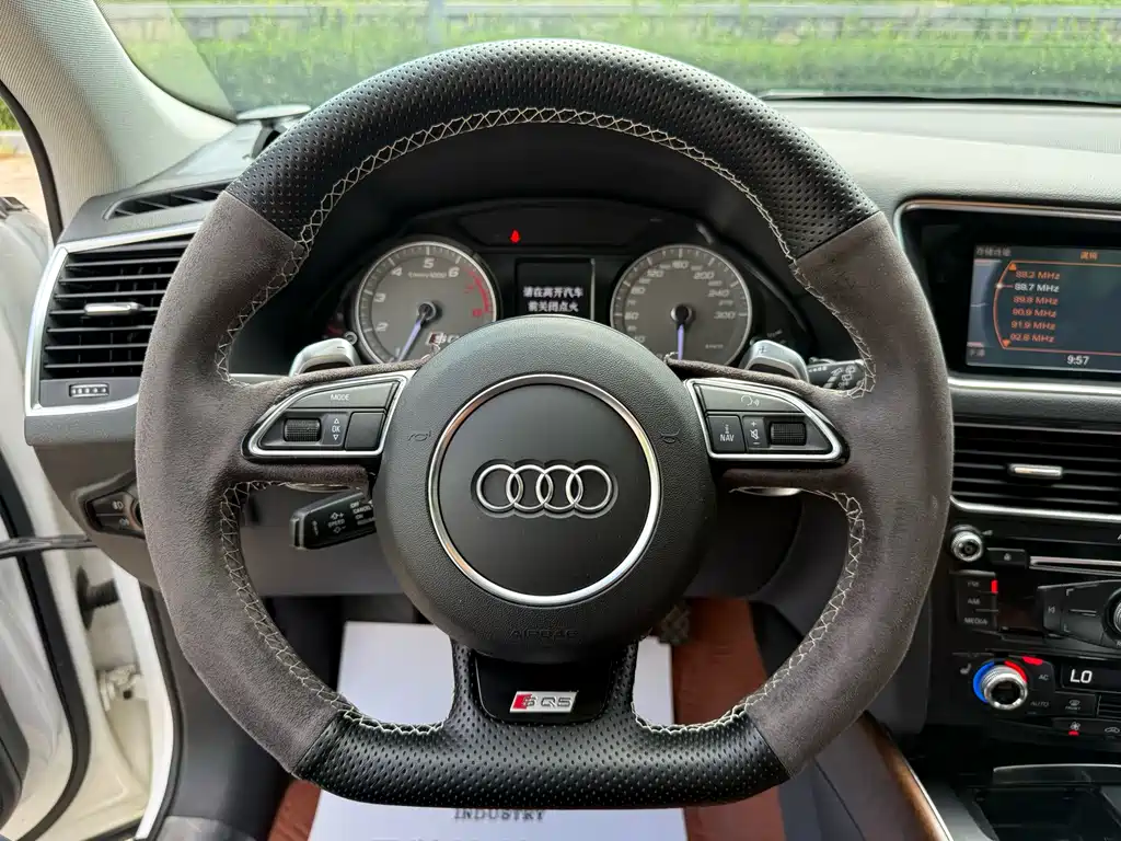 Audi Q5 2016 — фото 10