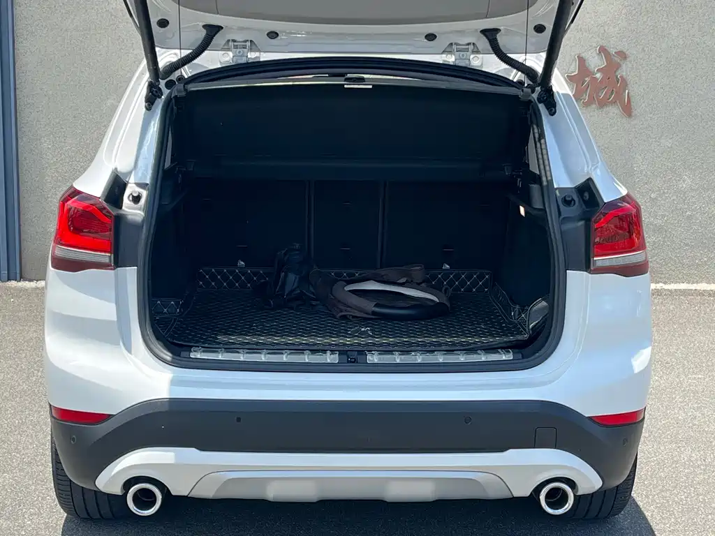 BMW X1 2022 — фото 20