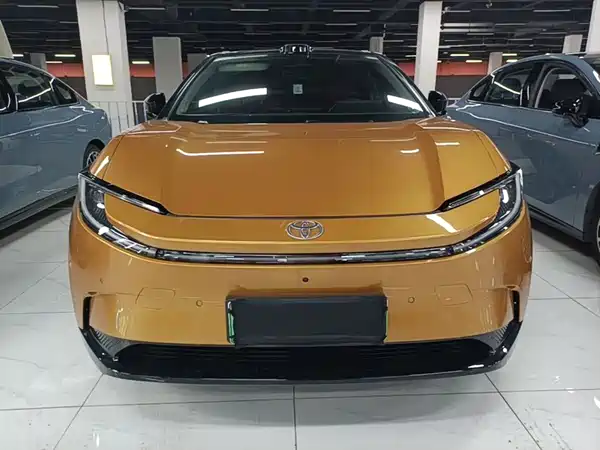 Toyota bZ5 2025