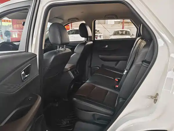 Dongfeng Scenery S560 2021