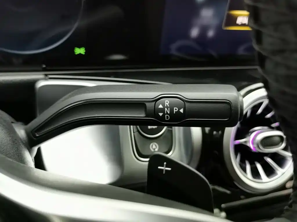 Mercedes-Benz GLB 2022 — фото 13