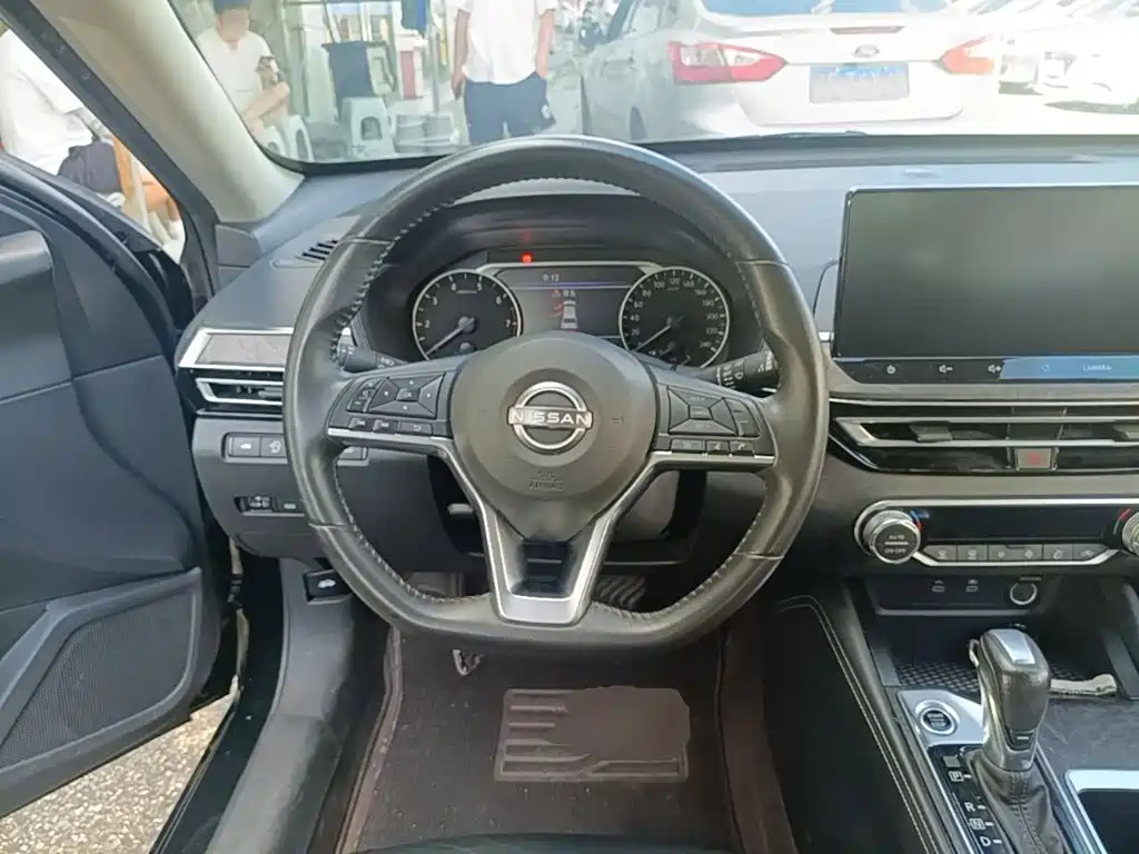 Nissan Teana 2023 — фото 11