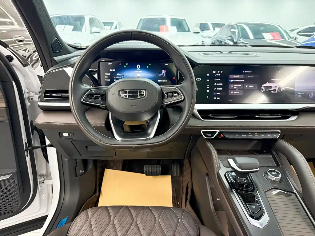 Geely Xingyue L 2025 — фото 10