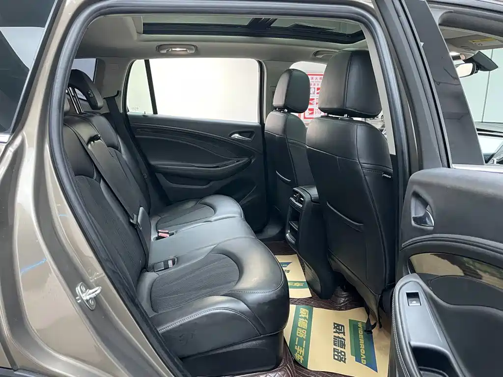 Buick Envision Plus 2018 — фото 17