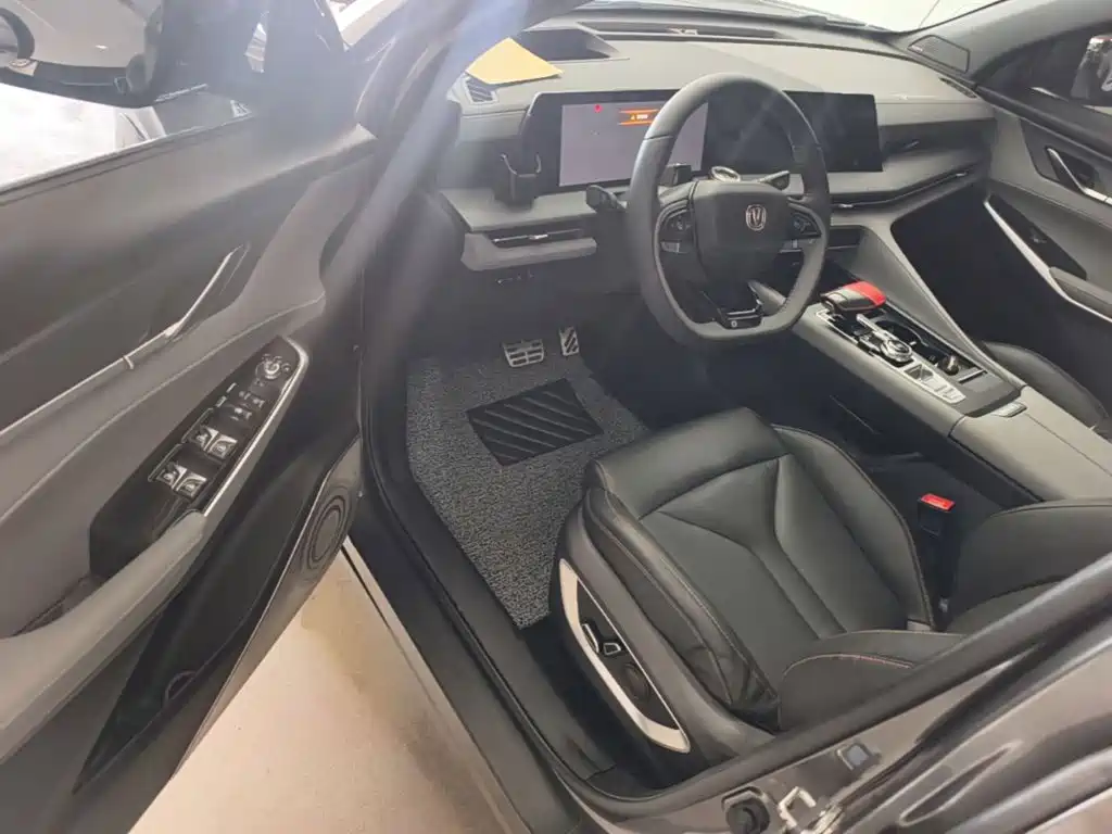 Changan CS75PLUS 2023 — фото 16